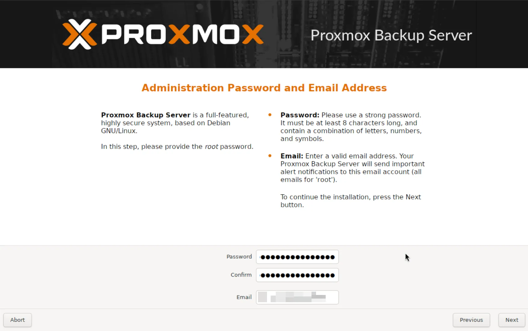 Définition du mot de passe root et de l'adresse email de notification